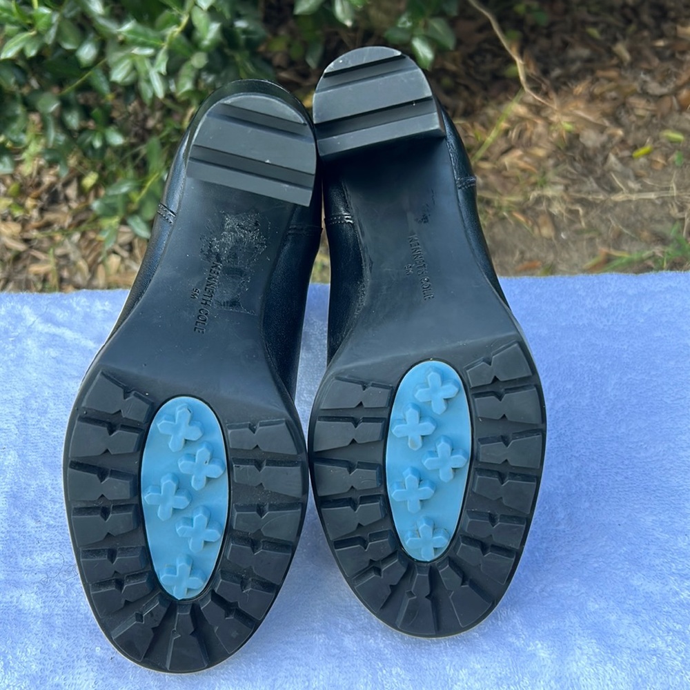 Kenneth Cole Booties🎄Make An Offer🎄 - Picture 3 of 11